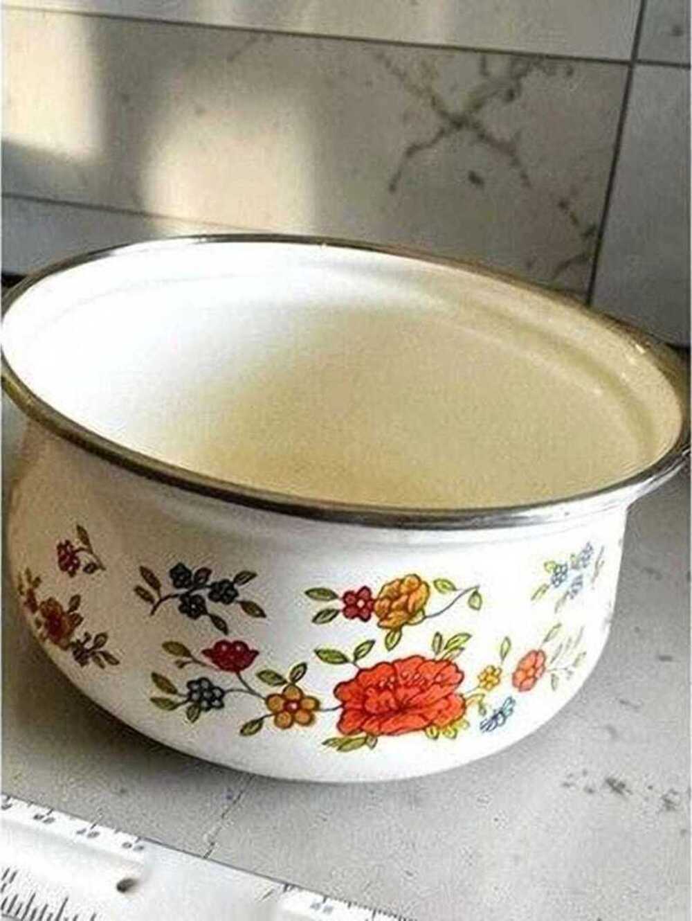Floral Enamel Pot, Retro Style Cookware, Wooden Handle, Induction Safe
